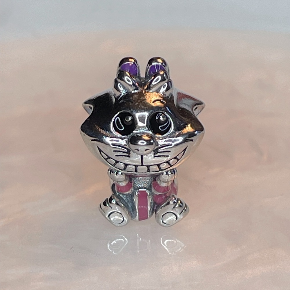 Bracelet Charm Cheshire Cat from Alice in Wonderland